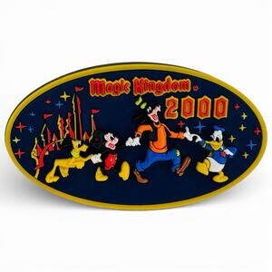 Vintage Disney Magic Kingdom 2000 Year Magnet Mickey, Goofy, Donald, Pluto Y2K